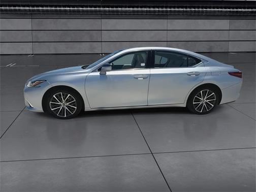 2022 Lexus ES 350 Base