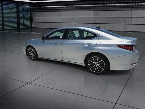 2022 Lexus ES 350 Base