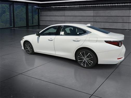 2025 Lexus ES 350 Base