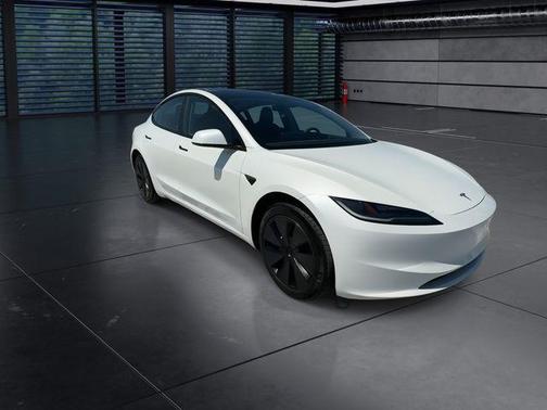 Pearl White Multi-Coat 2025 Tesla Model 3 Long Range