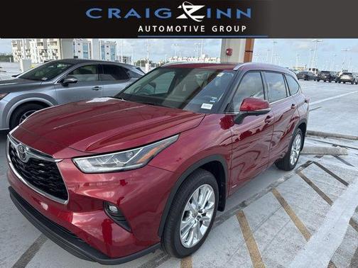 Ruby Flare Pearl 2026 Toyota Highlander Hybrid Limited