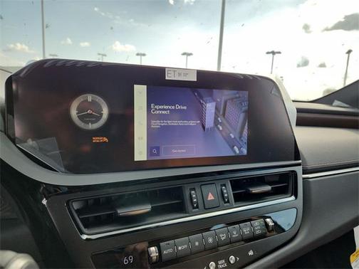 2025 Lexus ES 350 Base