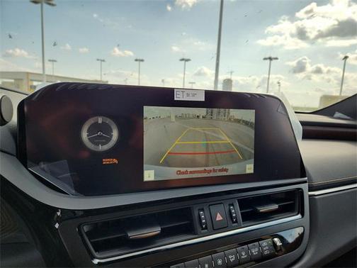 2025 Lexus ES 350 Base