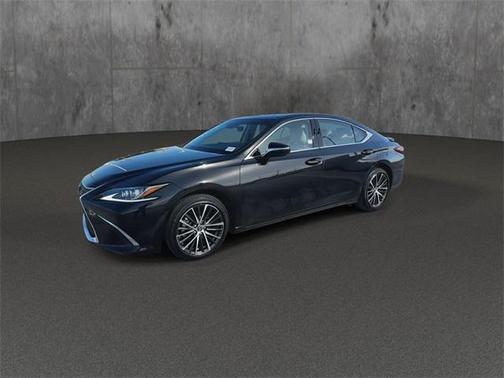2024 Lexus ES 300h Premium