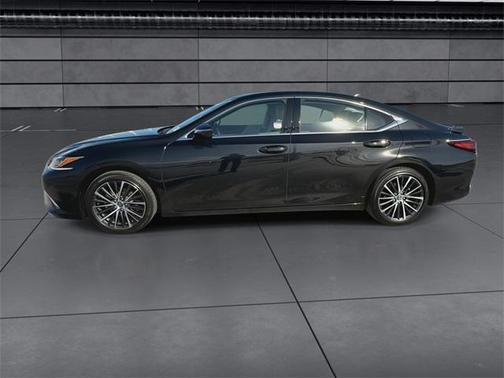 2024 Lexus ES 300h Premium