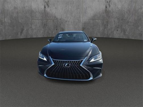 2024 Lexus ES 300h Premium