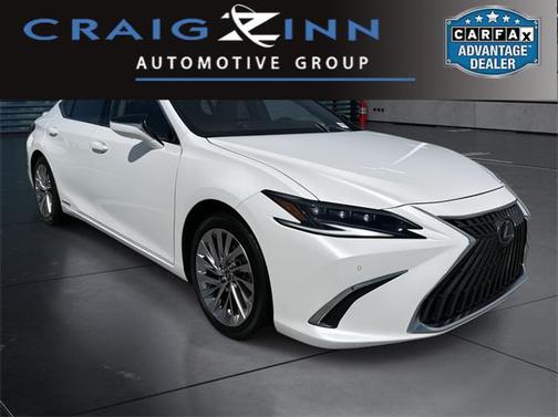 2022 Lexus ES 300h Ultra Luxury