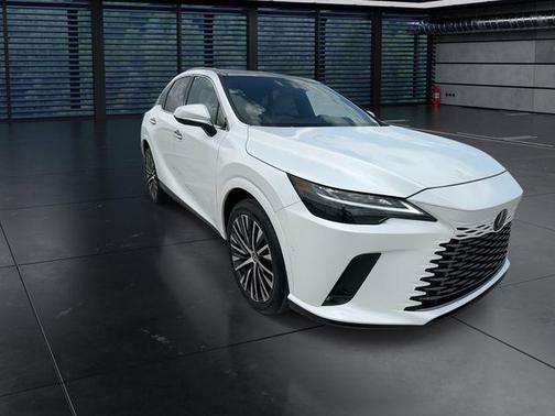 Eminent White Pearl 2023 Lexus RX 350 Premium Plus