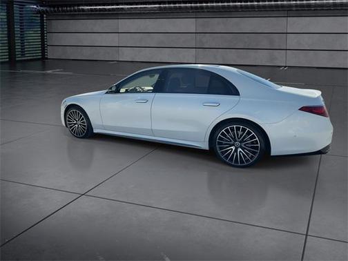 2023 Mercedes-Benz S-Class 4MATIC