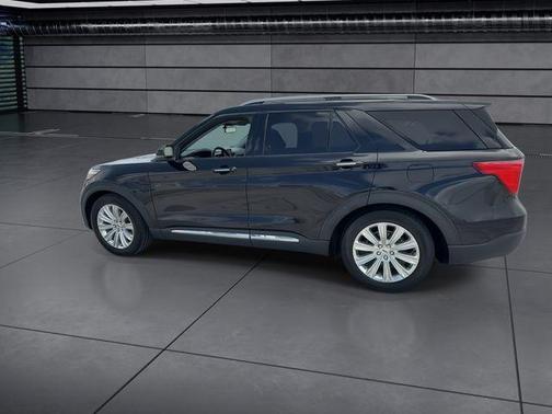 AGATE BLACK METALLIC 2022 Ford Explorer Limited