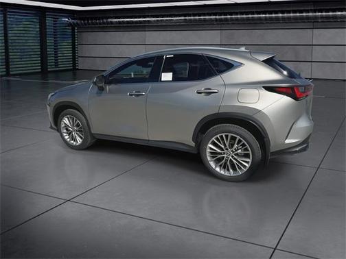 2025 Lexus NX 350h Premium