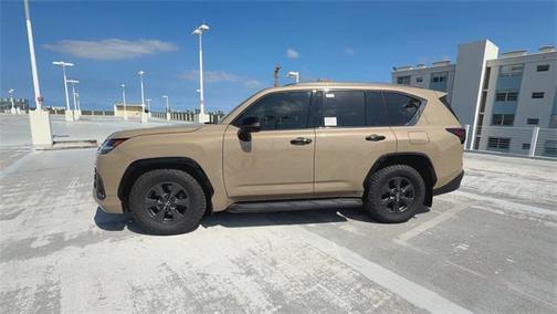 2025 Lexus LX 700h Overtrail