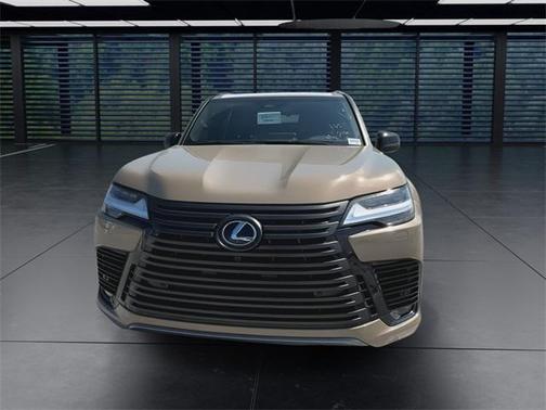 2025 Lexus LX 700h Overtrail