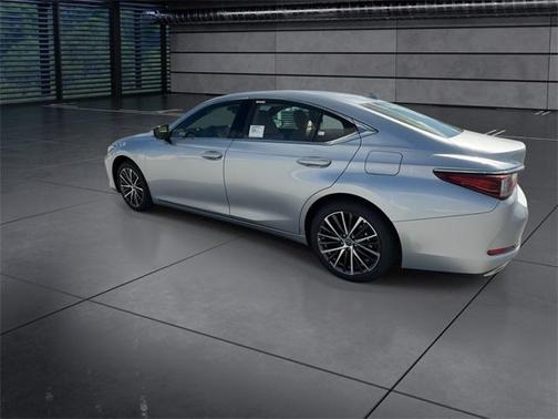 2025 Lexus ES 350 Base