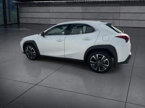 2024 Lexus UX 250h Base