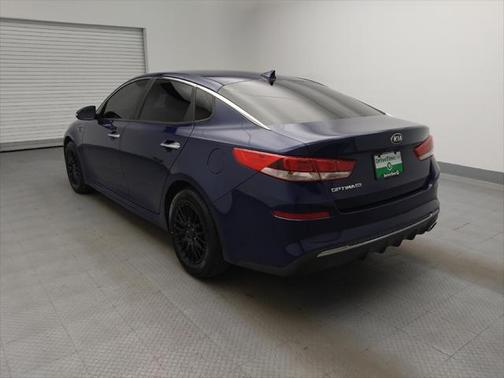 2020 Kia Optima LX