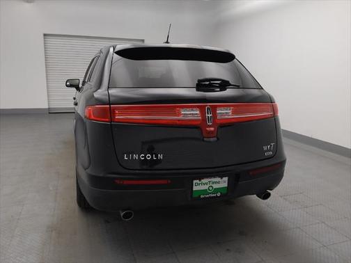 2014 Lincoln MKT Livery