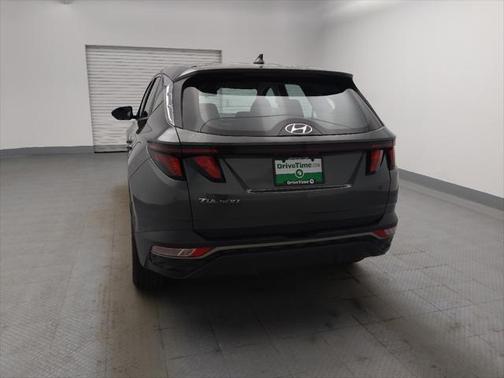 2023 Hyundai TUCSON SE