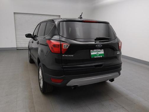 Agate Black Metallic 2019 Ford Escape SE