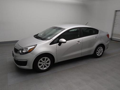 Bright Silver Metallic 2016 Kia Rio LX