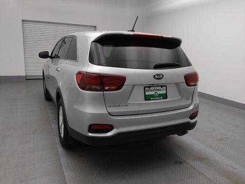 2019 Kia Sorento L