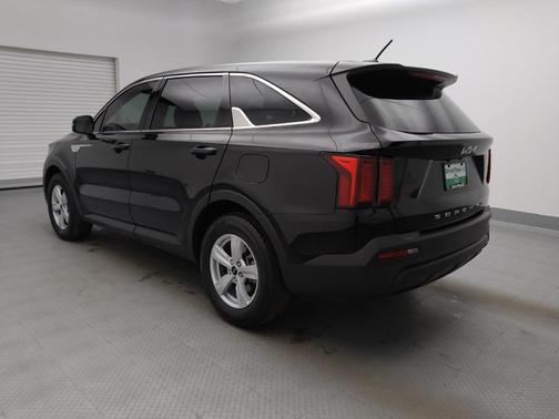 2022 Kia Sorento LX