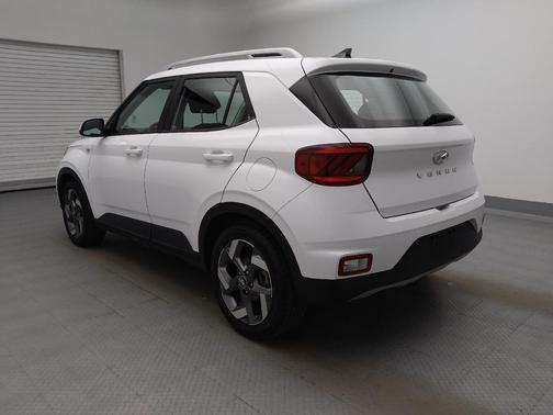 2022 Hyundai VENUE SEL