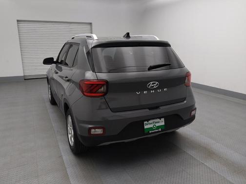 2020 Hyundai VENUE SEL