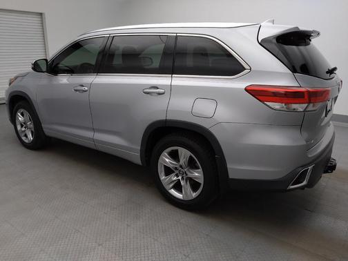 Celestial Silver Metallic 2018 Toyota Highlander Limited