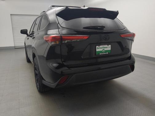 2022 Toyota Highlander L