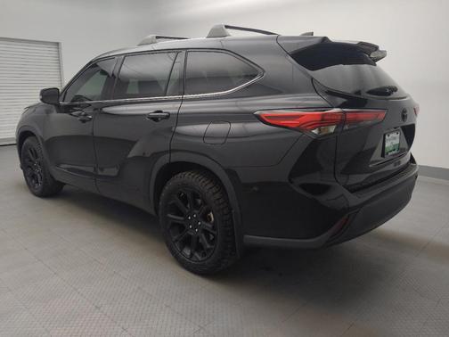 2022 Toyota Highlander L