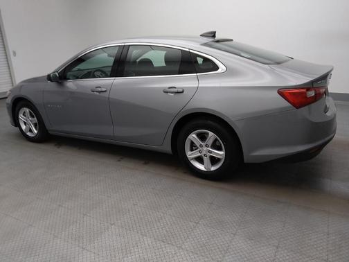 Gray 2025 Chevrolet Malibu 1LS