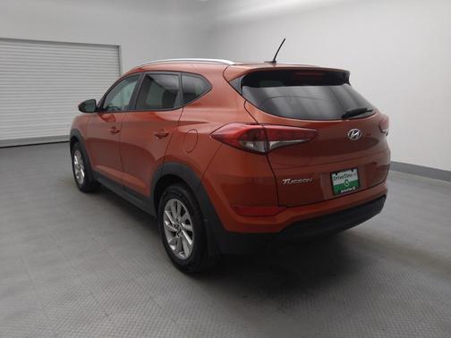 2016 Hyundai TUCSON SE
