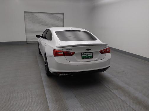 2022 Chevrolet Malibu FWD RS