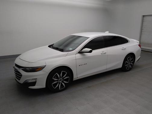 2022 Chevrolet Malibu FWD RS