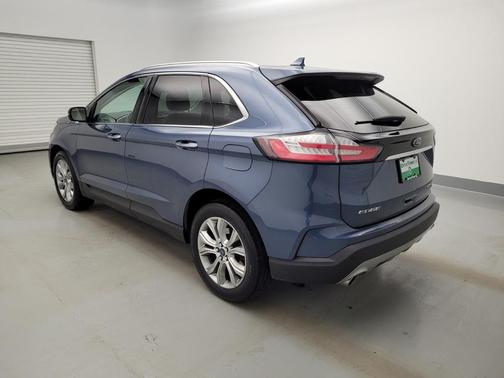 Photo 4 of 31 of 2019 Ford Edge Titanium