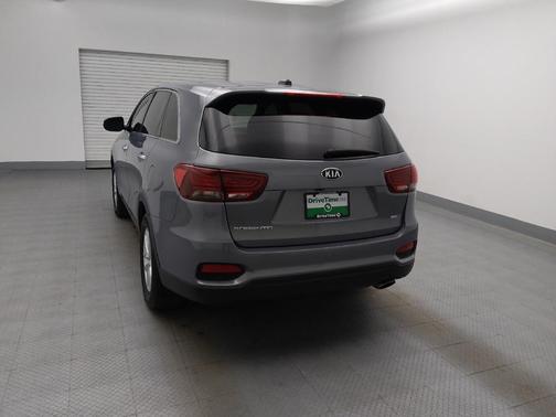 2020 Kia Sorento LX