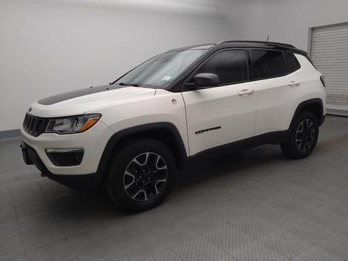 White Clearcoat 2019 Jeep Compass Trailhawk