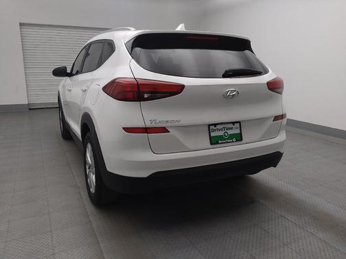 Dazzling White 2019 Hyundai TUCSON Value