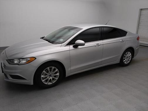 2018 Ford Fusion S