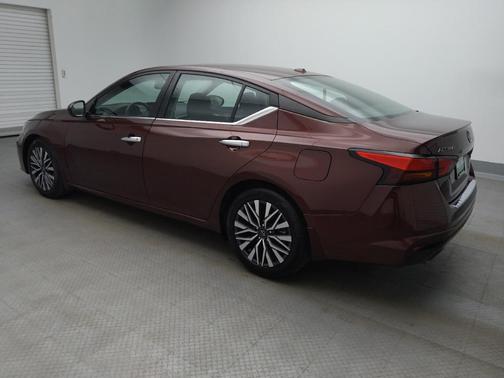 Garnet Pearl Metallic 2023 Nissan Altima 2.5 SV