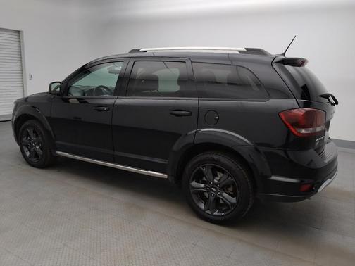 Pitch Black Clearcoat 2018 Dodge Journey Crossroad