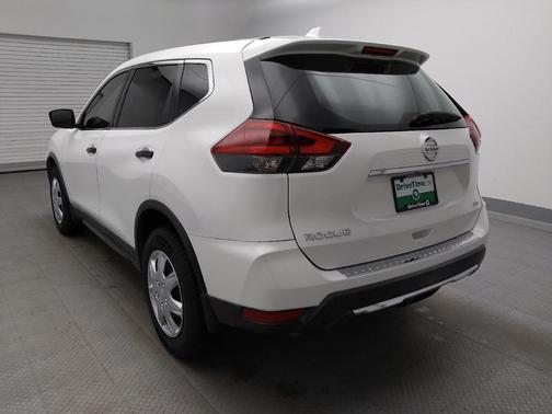 Glacier White 2018 Nissan Rogue S