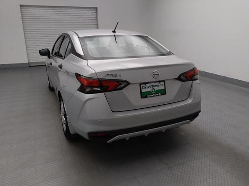 2021 Nissan Versa 1.6 S