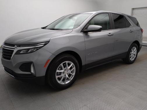 Sterling Gray Metallic 2024 Chevrolet Equinox 1LT