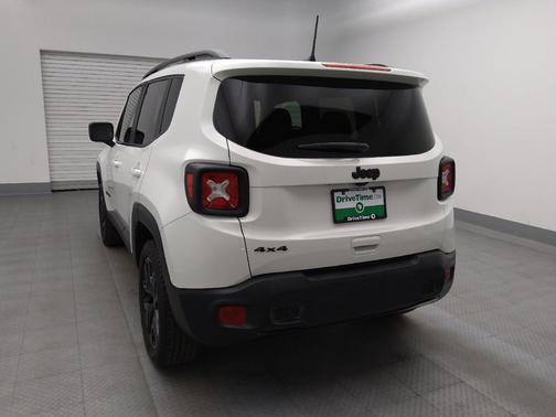 Alpine White Clearcoat 2022 Jeep Renegade Altitude