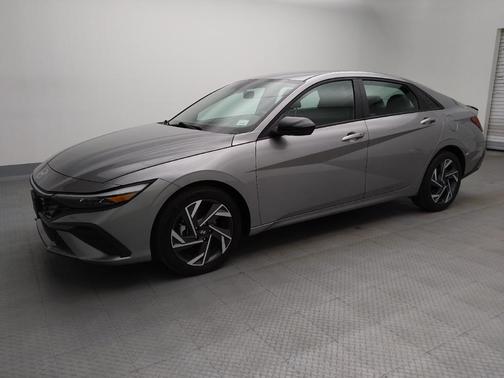 Fluid Metal 2025 Hyundai ELANTRA Sport