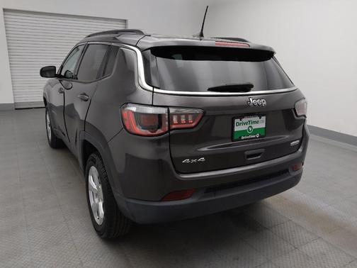 Granite Crystal Metallic Clearcoat 2020 Jeep Compass Latitude