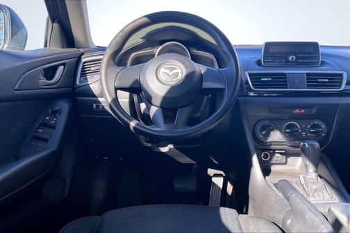 2015 Mazda Mazda3 i SV