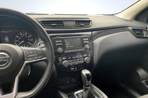 2017 Nissan Rogue Sport SV